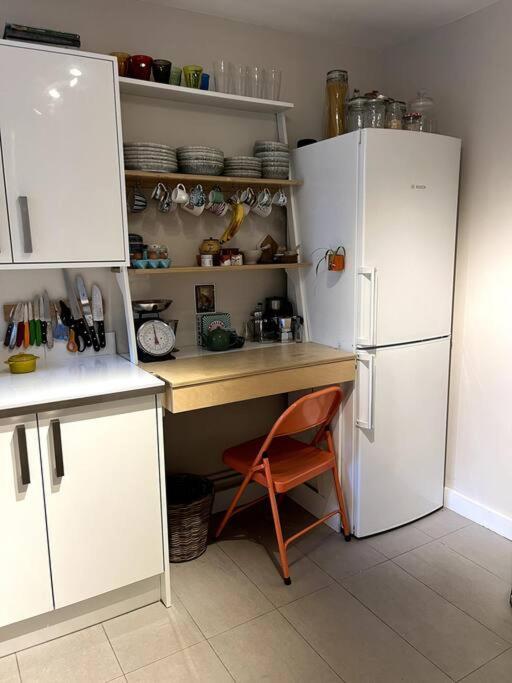 Stylish, Spacious 2 Bed 2 Bath Near Hoxton Square Leilighet London Eksteriør bilde